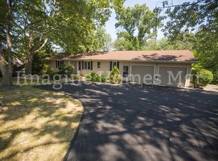 5095 Som Center Rd, Solon, OH 44139