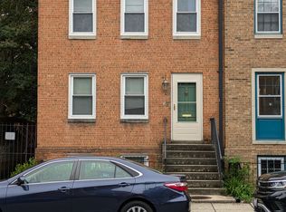 719 6th St SW, Washington, DC 20024