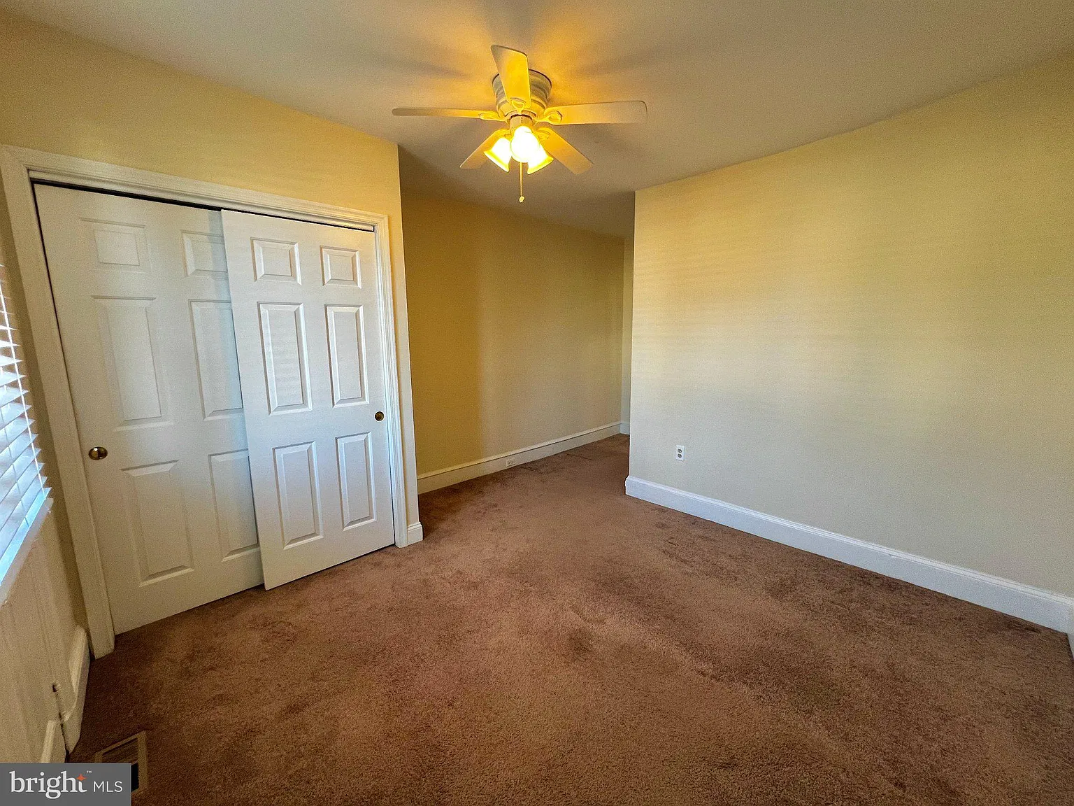 1 bed, 1.0 bath, 800 sqft, $1,350 — Photo 3
