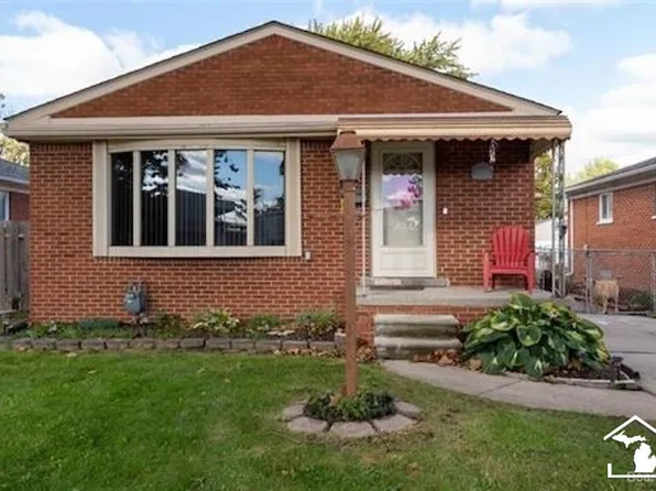 13120 Leroy St, Southgate, MI 48195