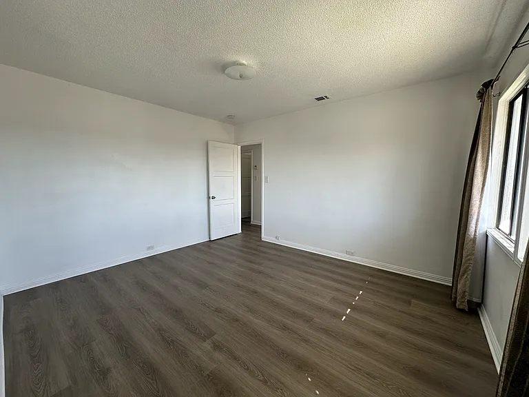 404 W Andrix St — Photo 9