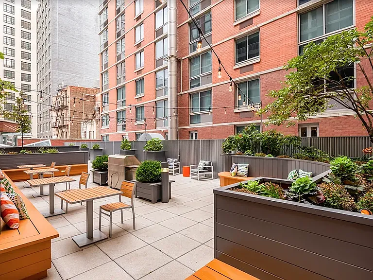 225 Schermerhorn St #16K — Photo 11