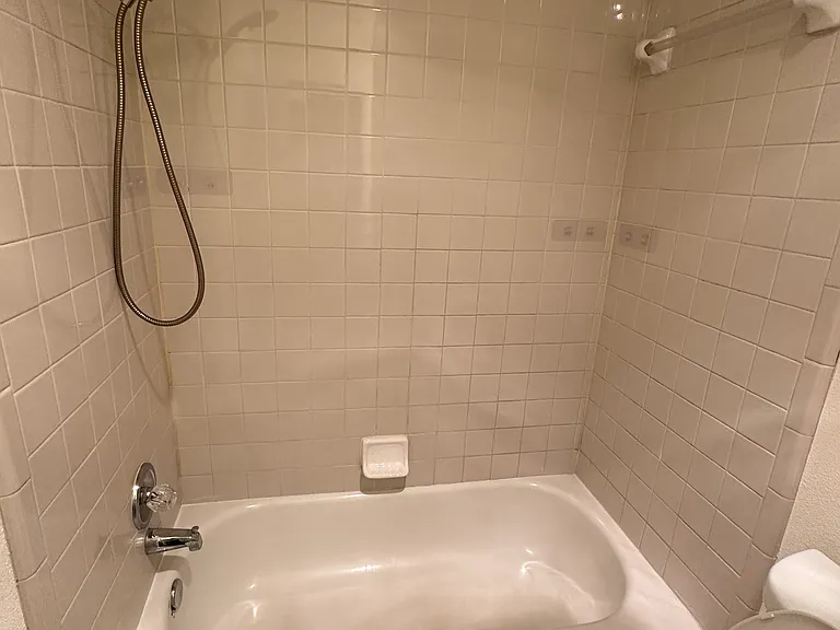 Canyon Cir — Photo 18