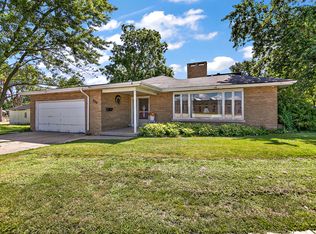 440 N Maple St, Manteno, IL 60950