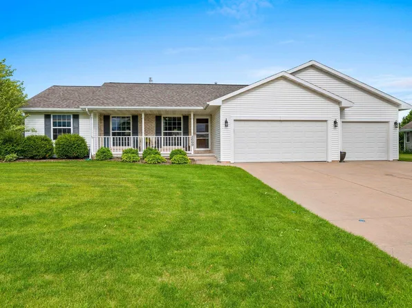 2669 Spica Ln, Green Bay, WI 54311