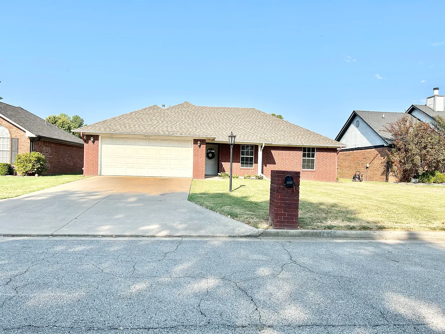 3 bed, 1353 sqft, $1,475 — Photo 1