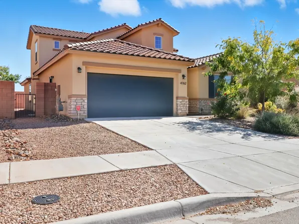 4762 Viento Del Norte, Santa Fe, NM 87507