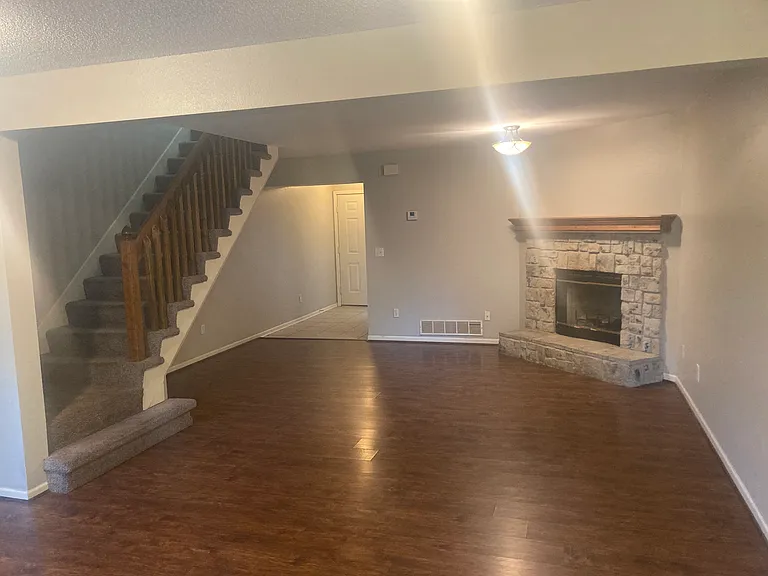 1338 NW Jefferson Ct — Photo 12