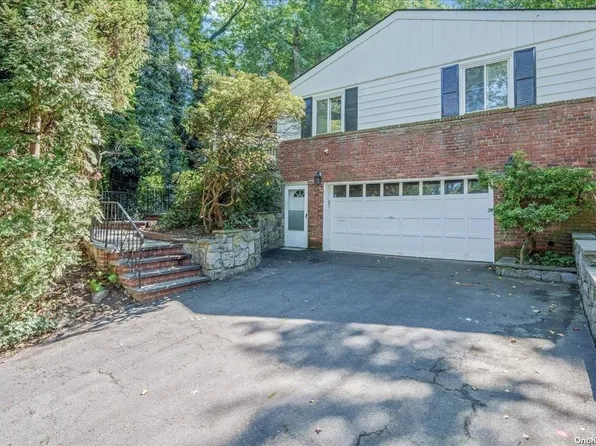 252 Shoreward Dr, Great Neck, NY 11021