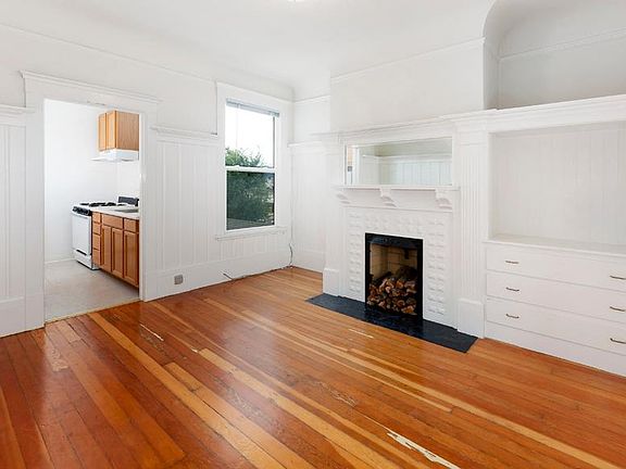 4th image of 2361 California St #15