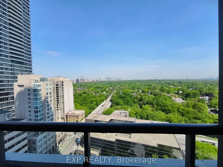 609 Sherbourne St #1704 — Photo 18
