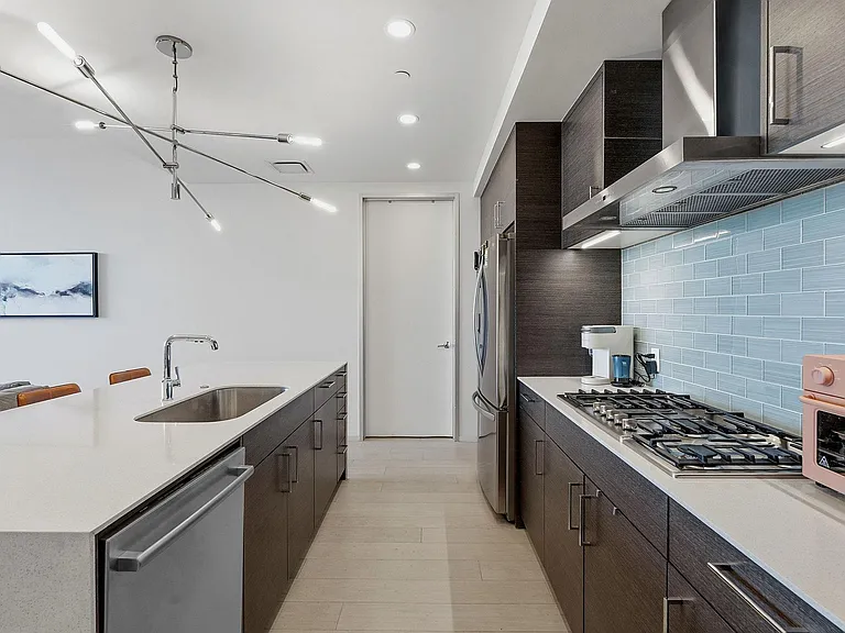 301 West Ave #1907 — Photo 4