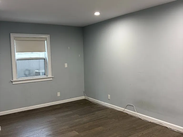 5240 Leith Pl — Photo 9