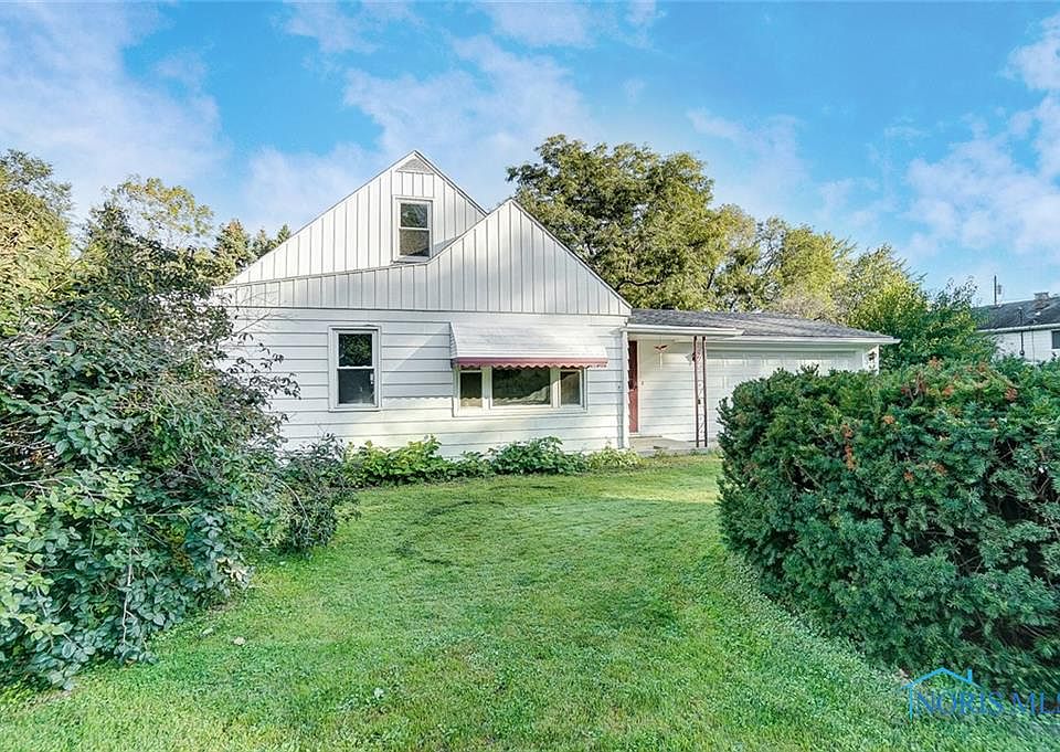 2643 Arthur St, Oregon, OH 43616 Zillow