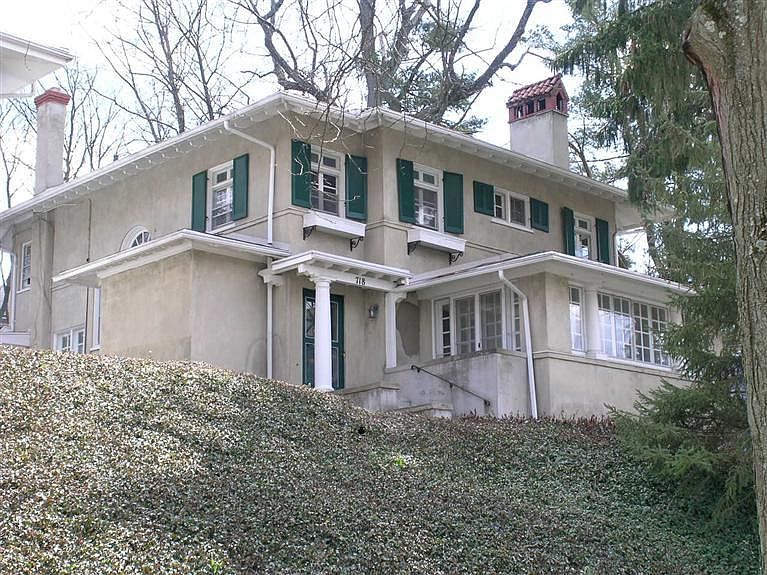 1st image of 718 Oakwood Ave