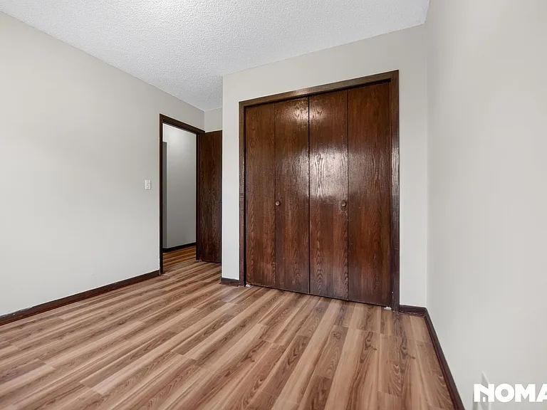 9720 Pleasant Ave S — Photo 30