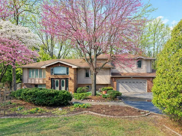 12750 W 151st Ave, Cedar Lake, IN 46303