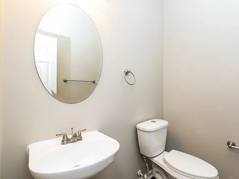 2619 Rozzelles Landing Dr — Photo 16