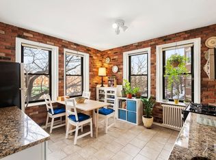 1400 Commonwealth Ave APT 6, Allston, MA 02134