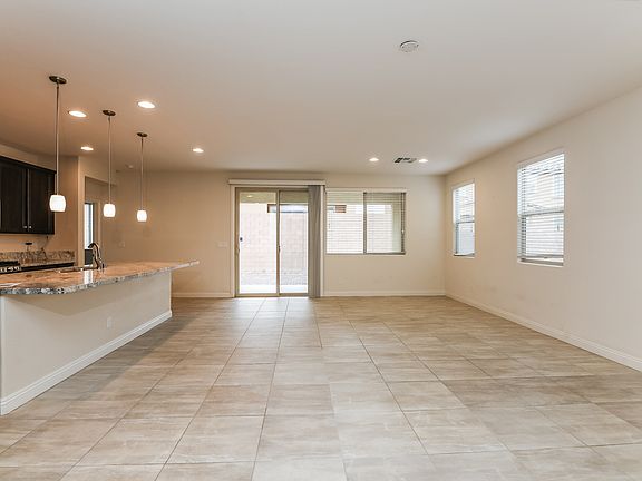 2nd image of 820 Great Sky Ct