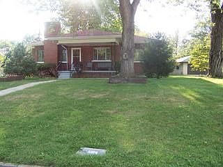 2nd image of 417 Eastmoor Blvd