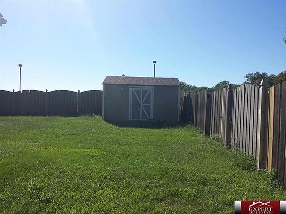 4th image of 6106 S 153rd St