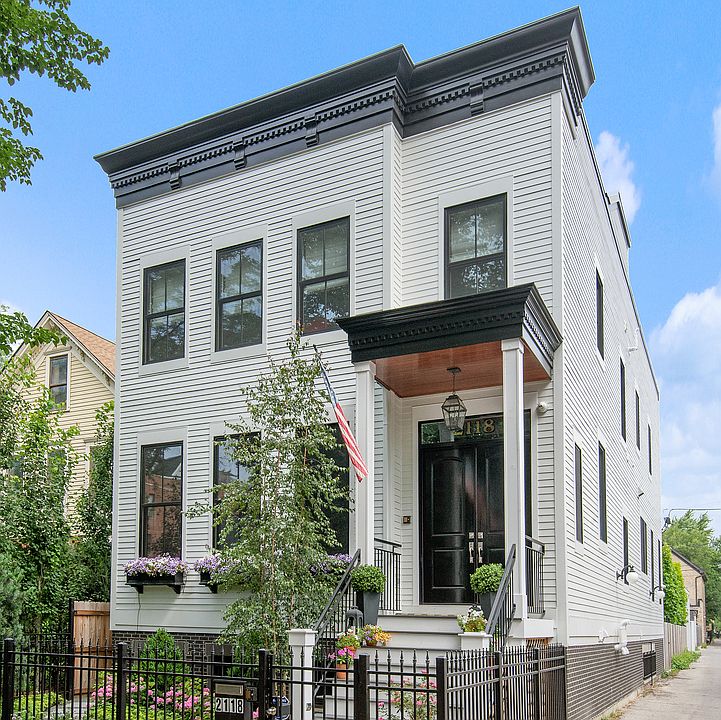1st image of 2118 W Evergreen Ave