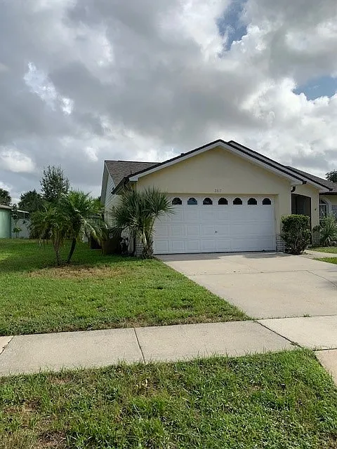 27_08222023 - 7817 Laurel Oak Ln