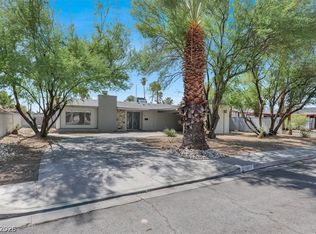 1607 Silver Mesa Way, Las Vegas, NV 89169