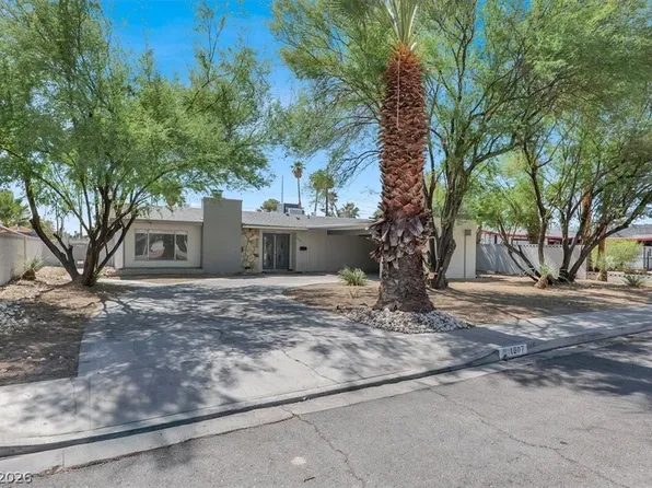 1607 Silver Mesa Way, Las Vegas, NV 89169