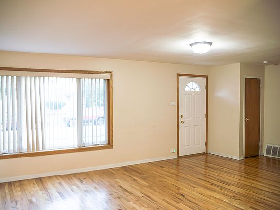 Living Room, Hardwood Floors