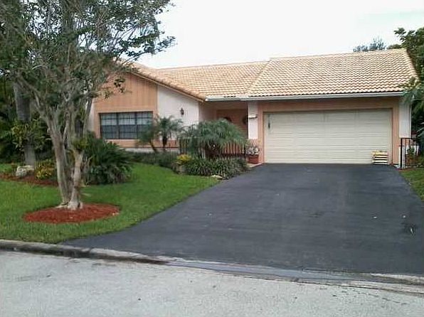 1st image of 2606 NW 88th Ter