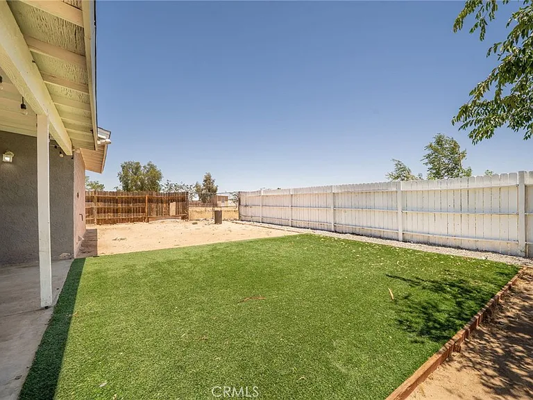 11945 Bornite Ave — Photo 23