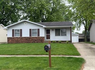 3004 Somerton Rd, Springfield, IL 62702