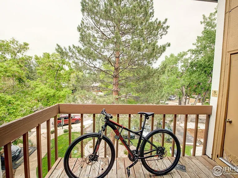 3rd floor balcony with a great view and storage
