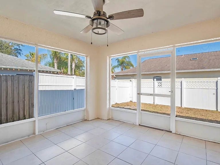 1467 Bay Grove Dr — Photo 7