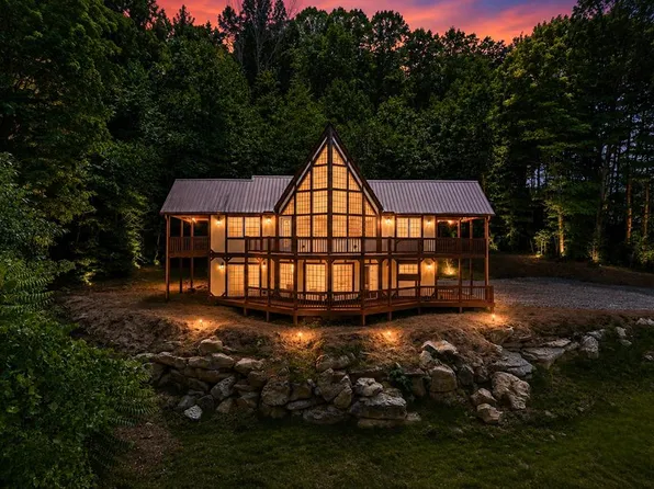 517 Big Sky Rd, Jamestown, TN 38556