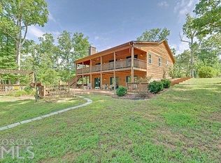 195 Gladys Ln, Young Harris, GA 30582