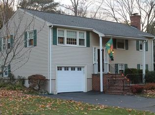 2 Eldor Dr, South Walpole, MA 02071