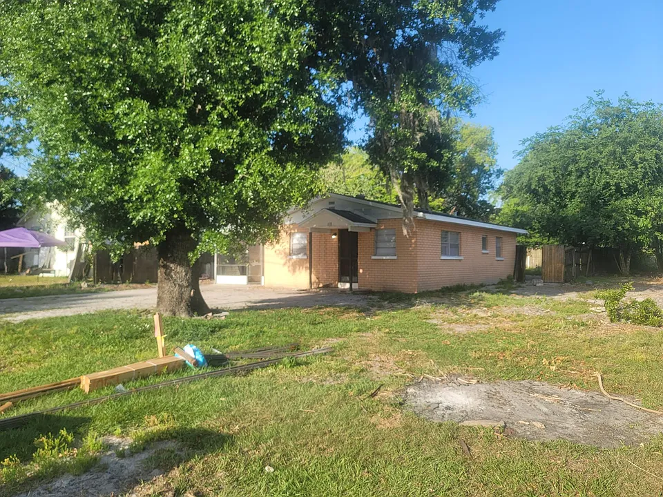 1133 Edith Ave