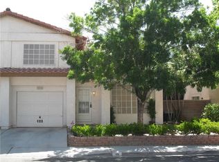 106 Blackberry Ln, Henderson, NV 89074