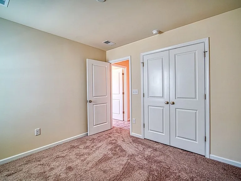 572 Millsgate Cir — Photo 36