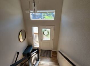 5948 Nugget Gulch Rd, Rapid City, SD 57702