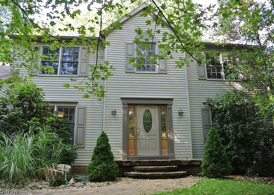 1st image of 229 Valentine Farms Dr