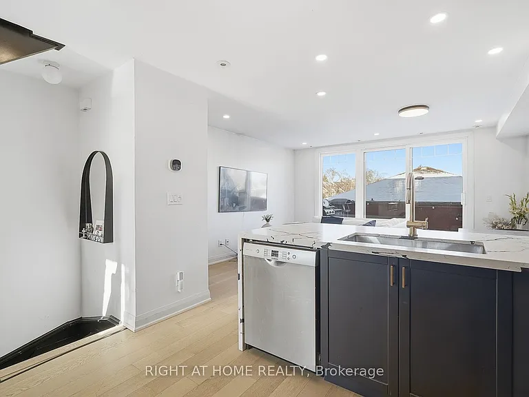 3400 Lake Shore Blvd W #217 — Photo 20