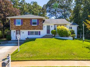 8 Edgewater Rd, Cape May, NJ 08204