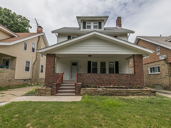 3rd image of 335 Roosevelt Ave