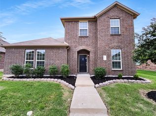 2054 Buttonwood St, Lancaster, TX 75146