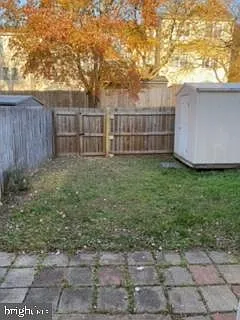 4164 Hamlin Ct — Photo 18