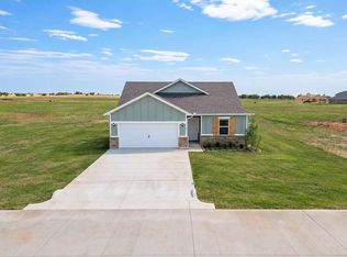 1721 Elm Cir, Tuttle, OK 73089